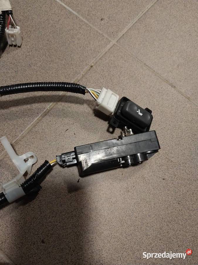 silnik elektryczny siedzenia toyota land cruiser mazowieckie Kanie