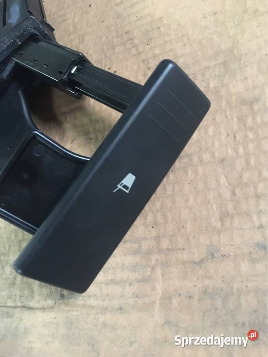 Uchwyt na kubki Polo 4 6Q858602G Chojnice