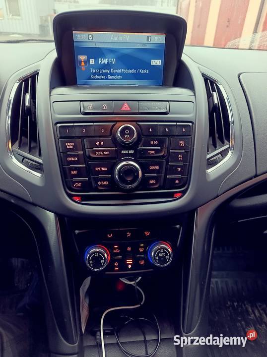 Zafira C małe spalanie Rok produkcji 2012 Drezdenko sprzedam