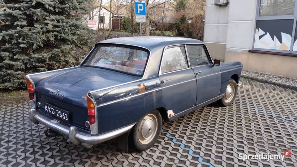 Peugeot 404 ubezpieczonny jeżdżący Rok produkcji 1963 Wieliczka
