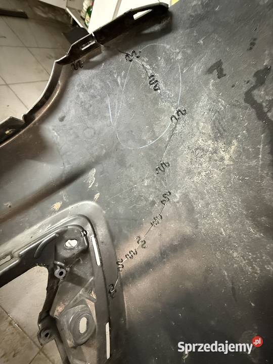 Zderzak OE Mitsubishi Asx 6400F649ZZ osobowe świętokrzyskie Radlin sprzedam