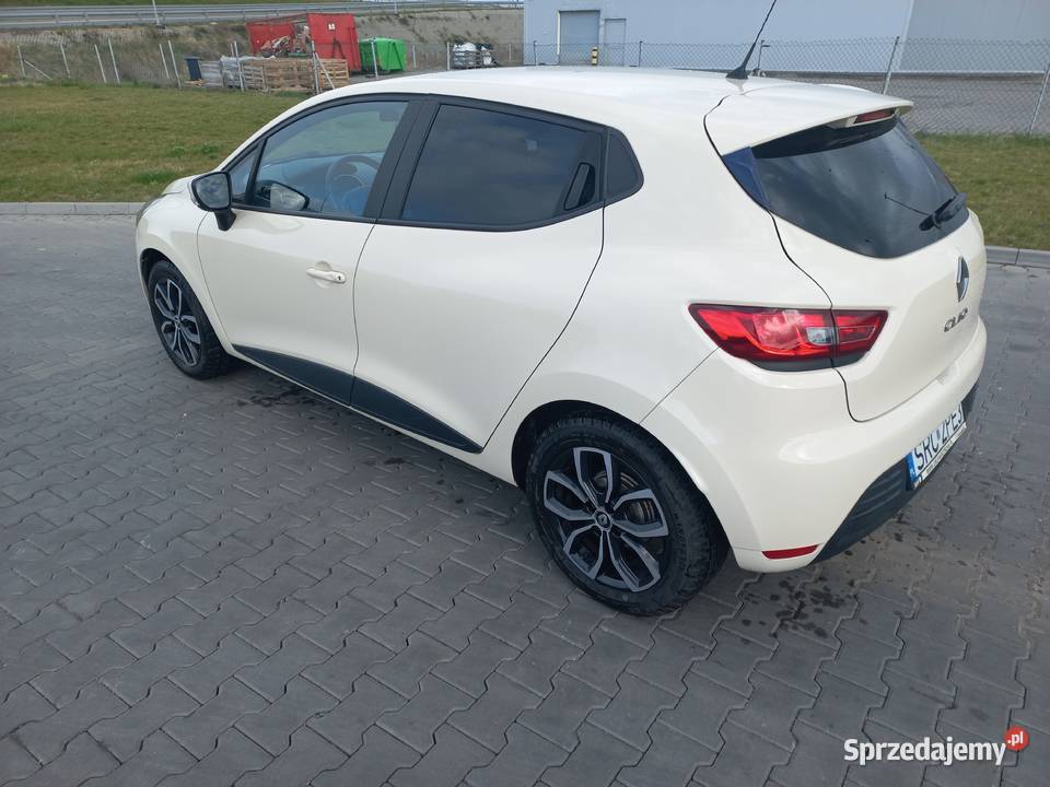 Renault Clio benzyna 2017 nieuszkodzony śląskie