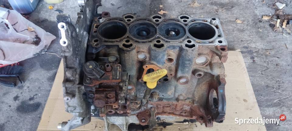 Blok silnika 16 CRDI D4FB Hyundai Kia na części łódzkie Pabianice sprzedam