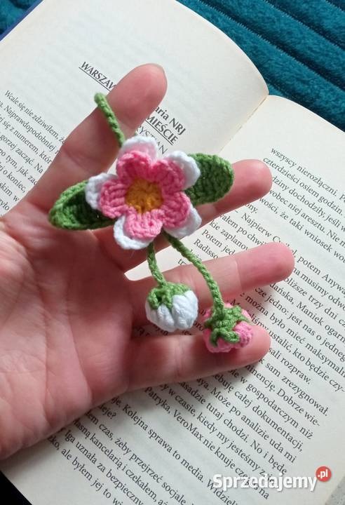 Brelok do kluczy wykonany na szydełku Łask