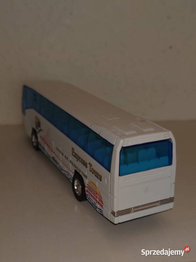 Model autobusu Mercedes Benz OM 0303 RHD NO9480 Warszawa