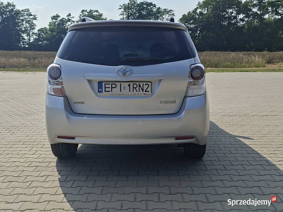 TOYOTA VERSO 20 D4D garażowany Verso Legionowo sprzedam