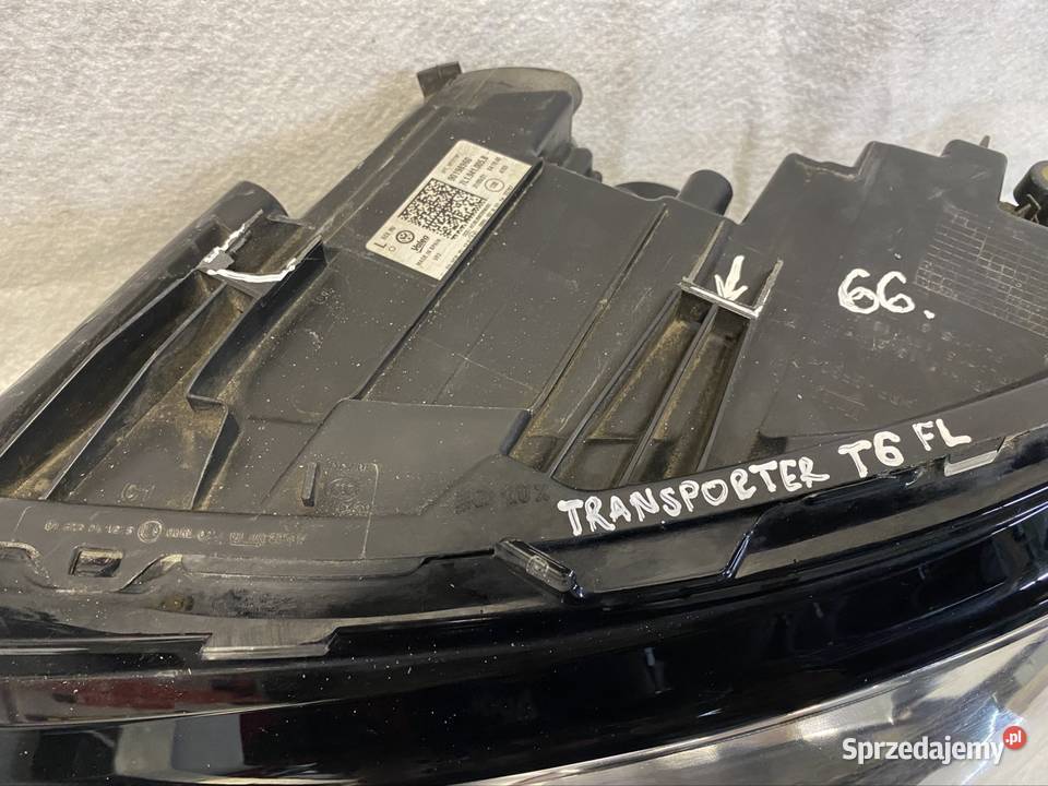 VW TRANSPORTER T6 LIFT LAMPA LEWA PRZÓD Jasienica