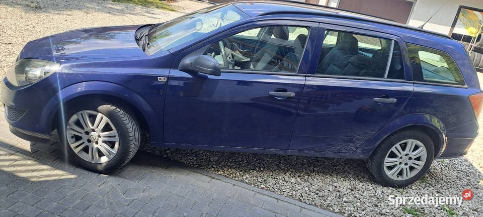 Opel Astra 2012 16 benzyna Z Gazem manualna Grodzisk Mazowiecki