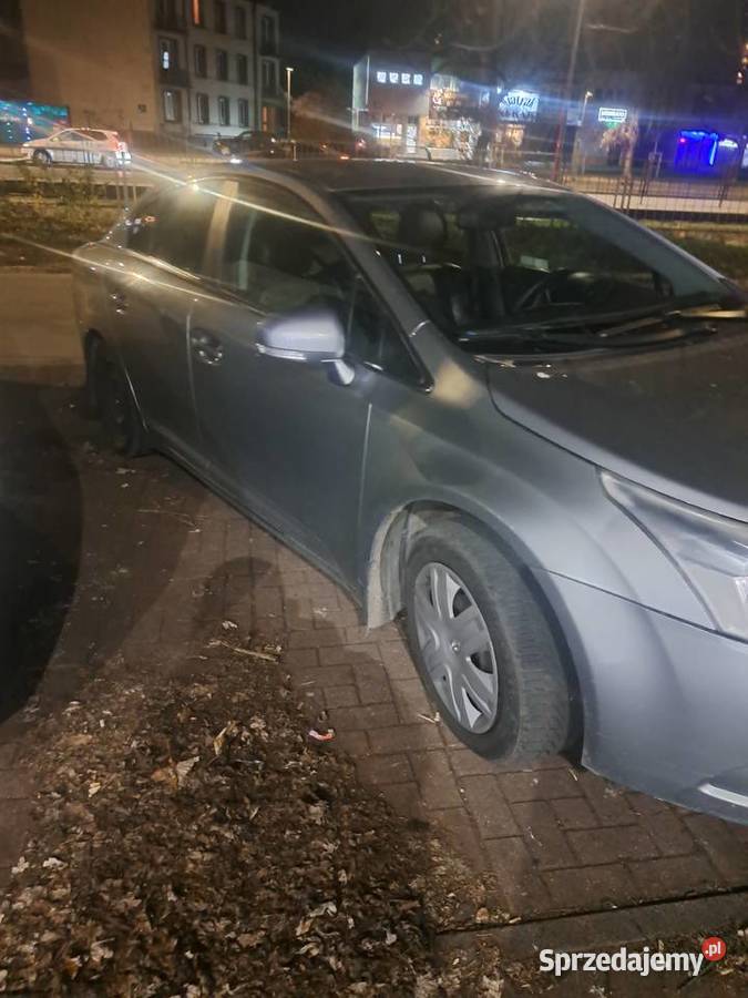 Avensis 18 lpg mazowieckie Warszawa