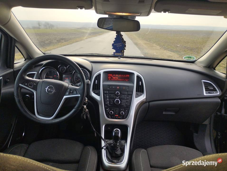 Opel Astra J 17 CDTI