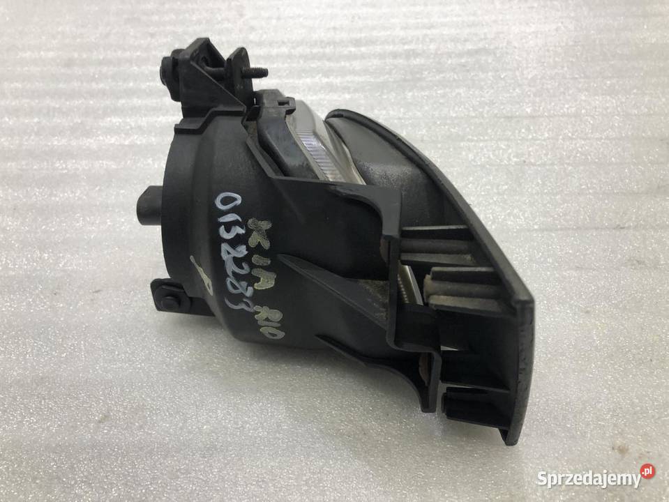 LAMPA PRZECIWMGIELNA KIA PICANTO II 92202FD0