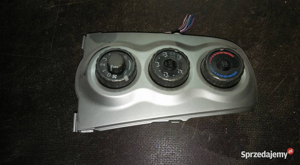 PANEL NAWIEWU KLIMY WTYCZKI YARIS II 554060D190 Wyposażenie wnętrza śląskie Częstochowa sprzedam
