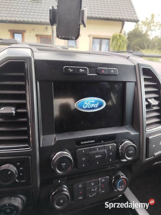 Ford F150 gniazdo AUX Ustrzyki Dolne