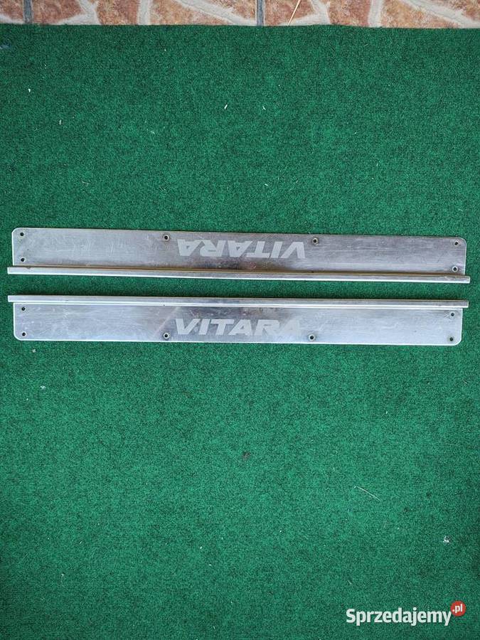 Suzuki Vitara Nakładki na progi