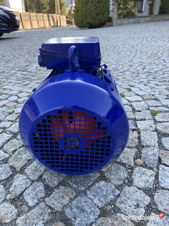 Silnik elektryczny Indukta 4 kW 2865 obr 380V z małopolskie Tylicz sprzedam