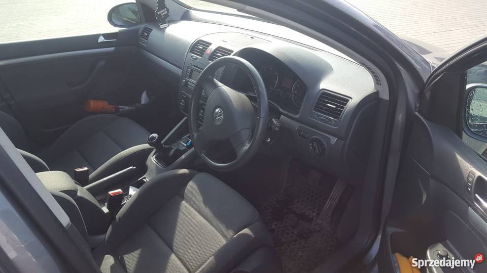 Golf 5 20TDI Anglik nieuszkodzony Łuków