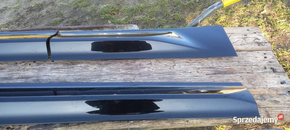 Sprzedam listwy na drzwi volvo xc 60 2 generacja Motoryzacja Borek sprzedam