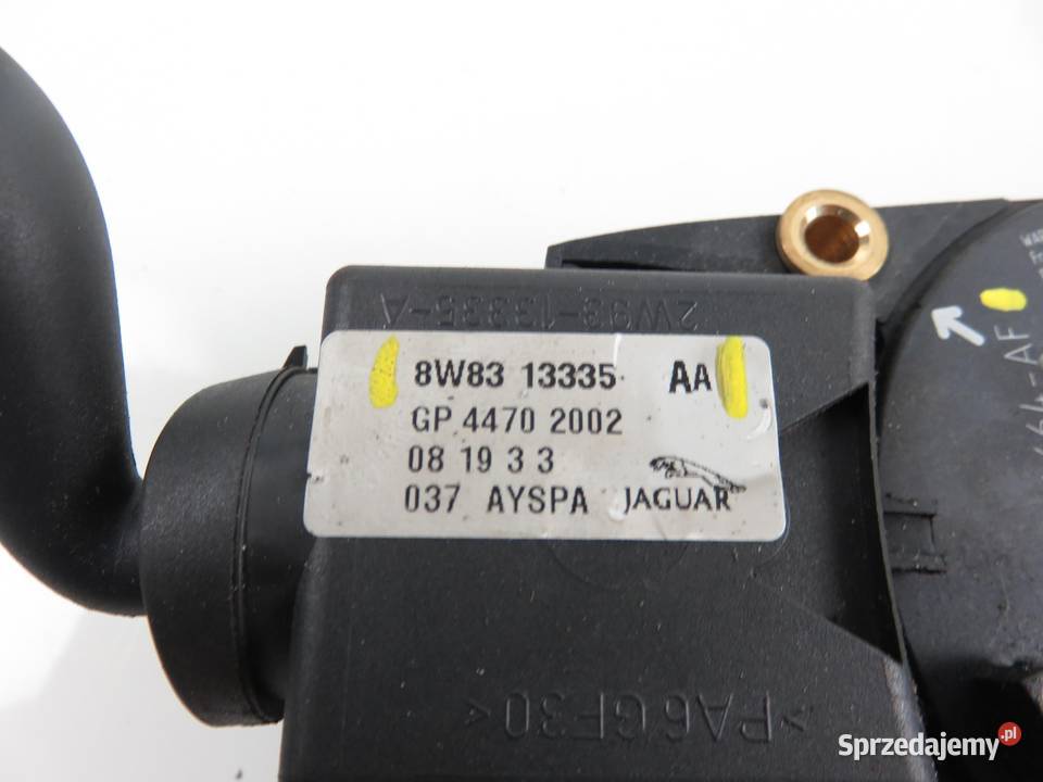 PRZEŁĄCZNIK ZESPOLONY JAGUAR XF 8W8313335AA sprzedam