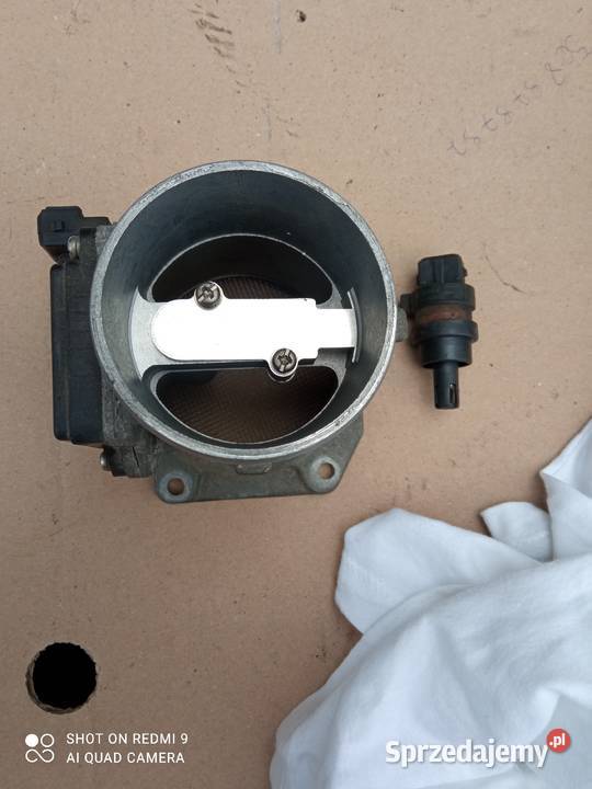 Przepływomierz powietrza poj 20 V8 golf 3 Układ elektryczny Szczecin