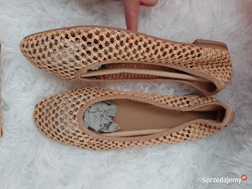 40 ASOS Brązowe ażurowe Baleriny wieczorowe z