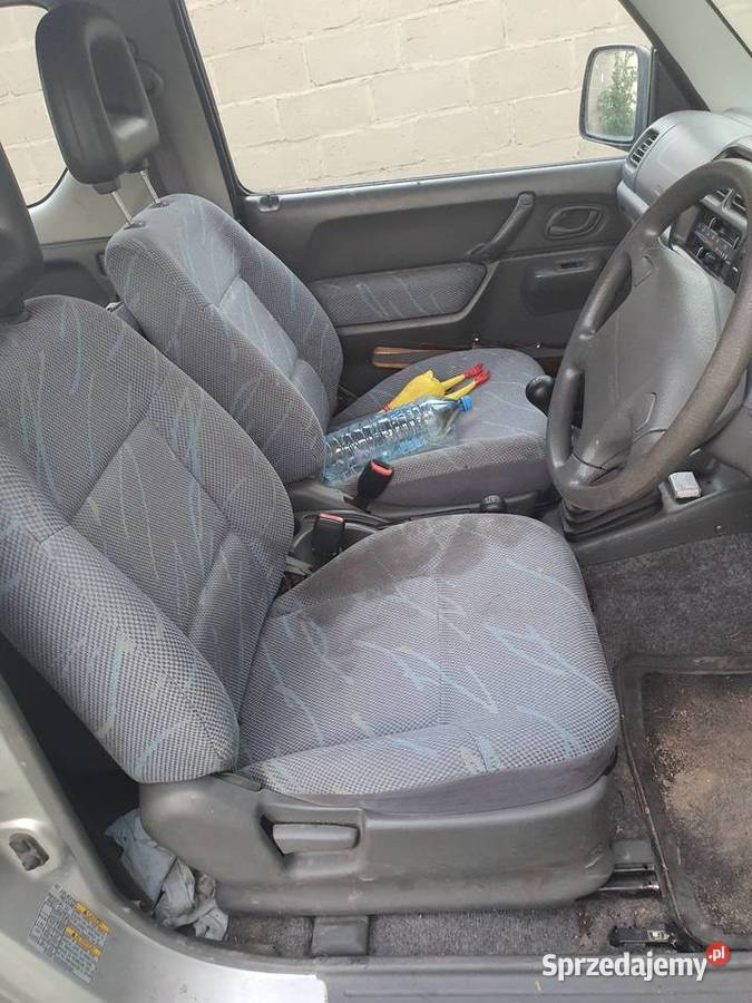 Suzuki Jimny 2001r 13 benzyna anglik dowód V5C Terenowy Lipno sprzedam