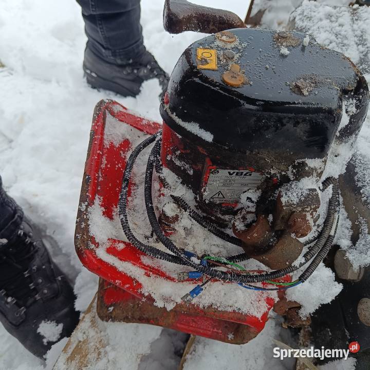 Zaczep Hak VBG 750V szwedzki skandynawski Baranów Sandomierski