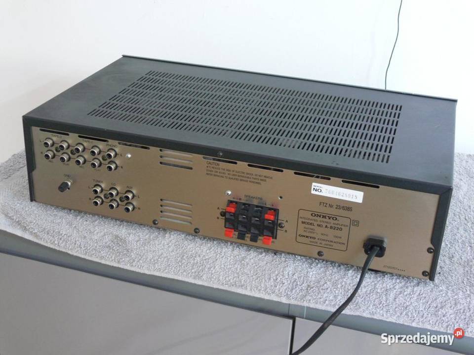 Wzmacniacz Onkyo A8220 sprawny i mocny WYSYŁKA Wzmacniacze i pokrewne Wzmacniacze i pokrewne Jasło