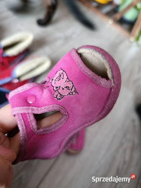 kapcie buty dziewczęce rozmiar 18 długość