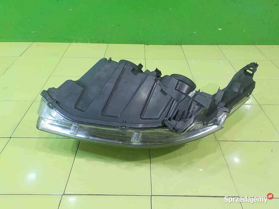 PEUGEOT 208 I 15r lampa prawa przod osobowe Suków