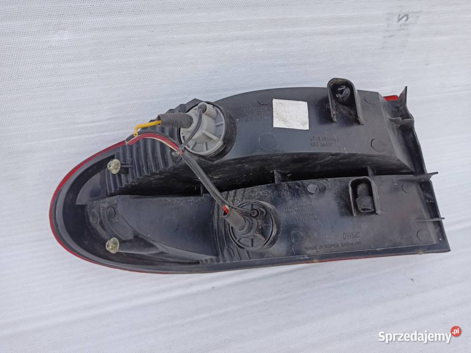 Daewoo Lanos hatchback lampa tył tylna prawa w Sieradz