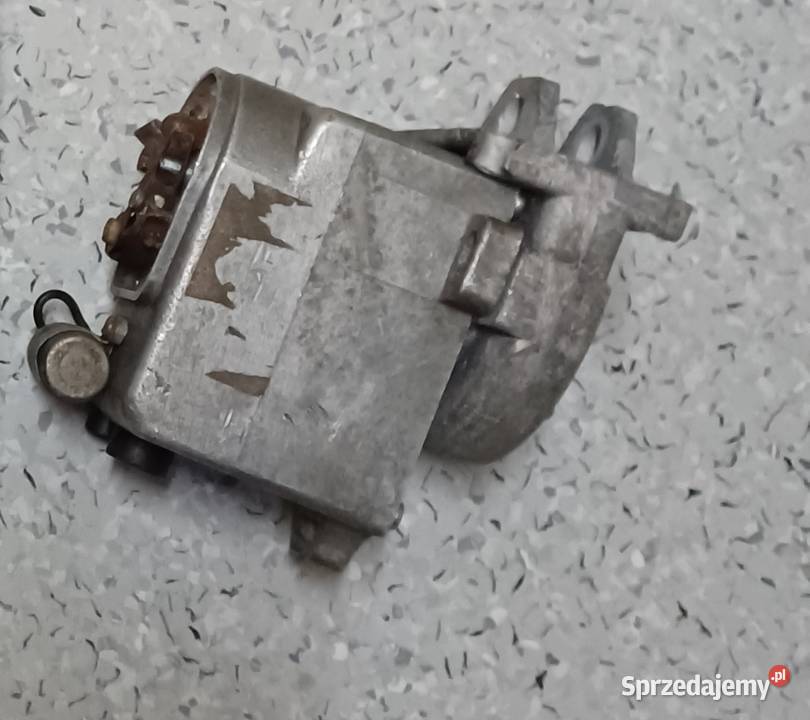 Junak M07 pokrywa dekiel silnika iskrownik