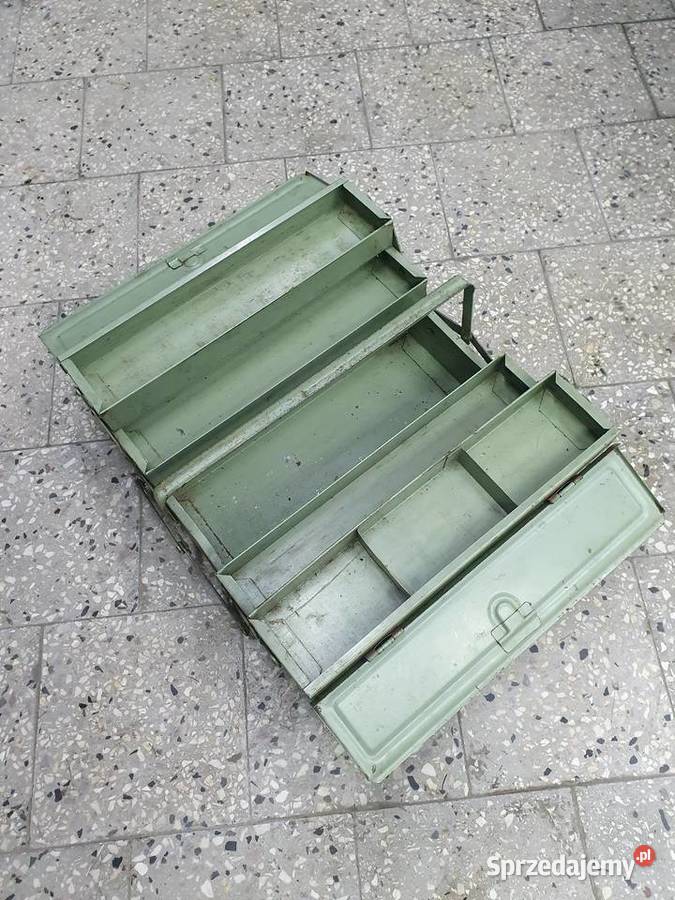 Skrzynka metalowa narzędziowa PRL Wieliczka