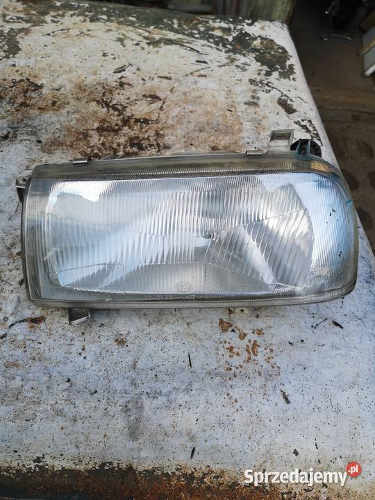 VW Vento przednie reflektory osobowe Lampy przednie Gdańsk