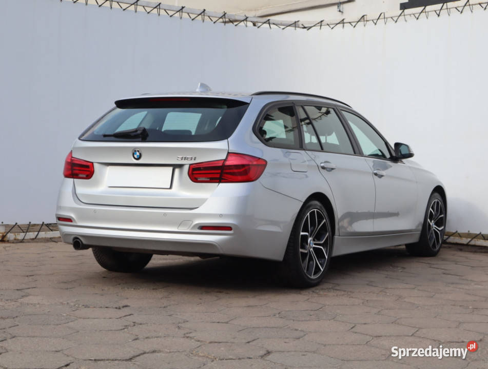 BMW 3 318 i isofix Seria 3 Motoryzacja
