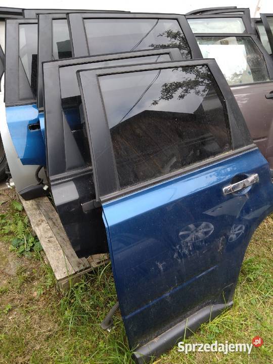 Klapa tylna czarna w stanie idealnym g41 nissan Karoseria mazowieckie sprzedam