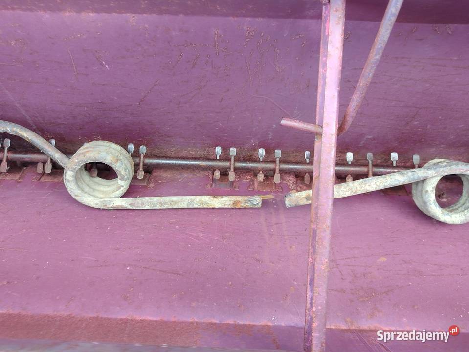 Siewnik poznaniak na docisku Sadzenie/siewniki Maszyny rolnicze Wilczyn