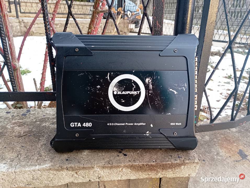 Wzmacniacz samochodowy 4 kanałowy Blaupunkt GTA