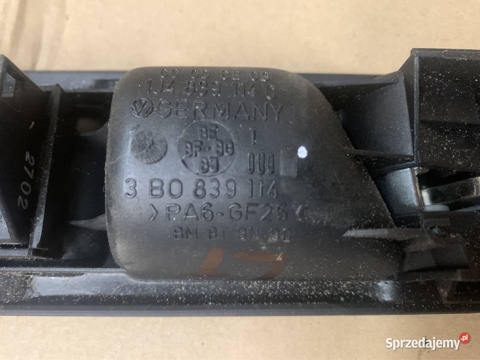 Klamka wewnętrzna prawa tył 3B0839114 vw passat Szczecin