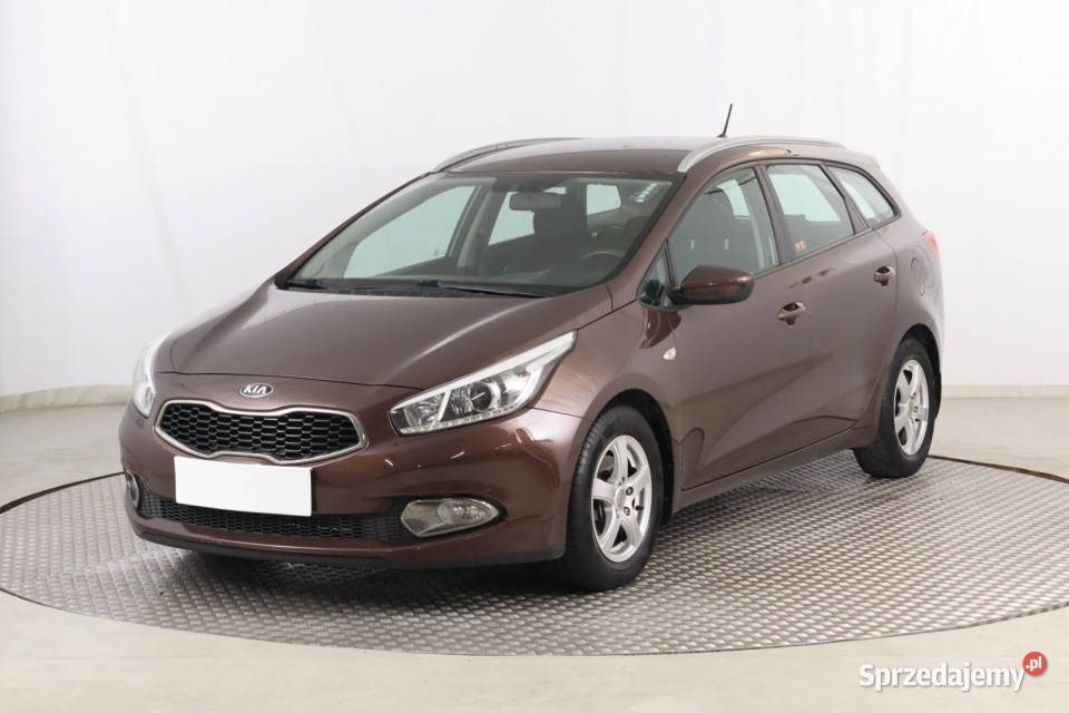 Kia Ceed 16 GDI światła przeciwmgielne