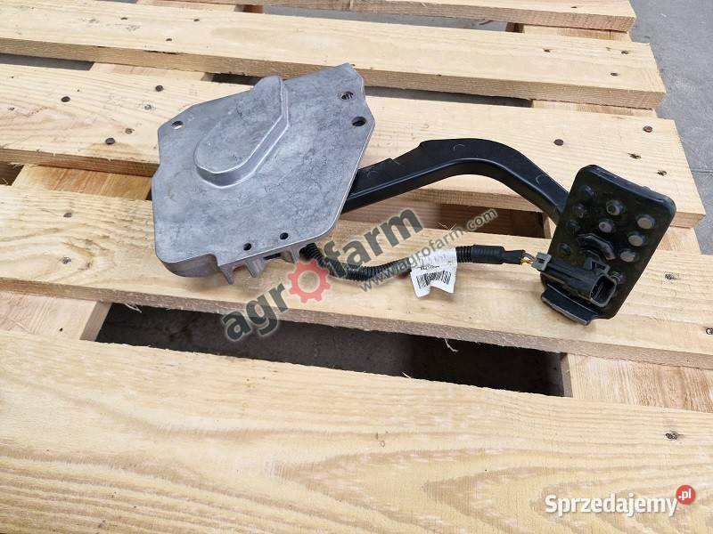 Pedał sprzęgła John Deere 6090MC 6100 6105R dolnośląskie Byków