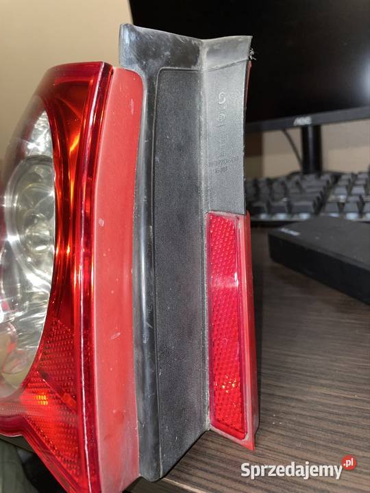 Lampa tył lewa sedan volkswagen Passat b6 Lampy tylne Opatowice sprzedam