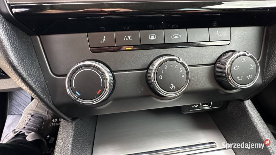 RATY 20 TDI 150 Navi el klapa Kamera Zarej w komputer pokładowy Rawicz