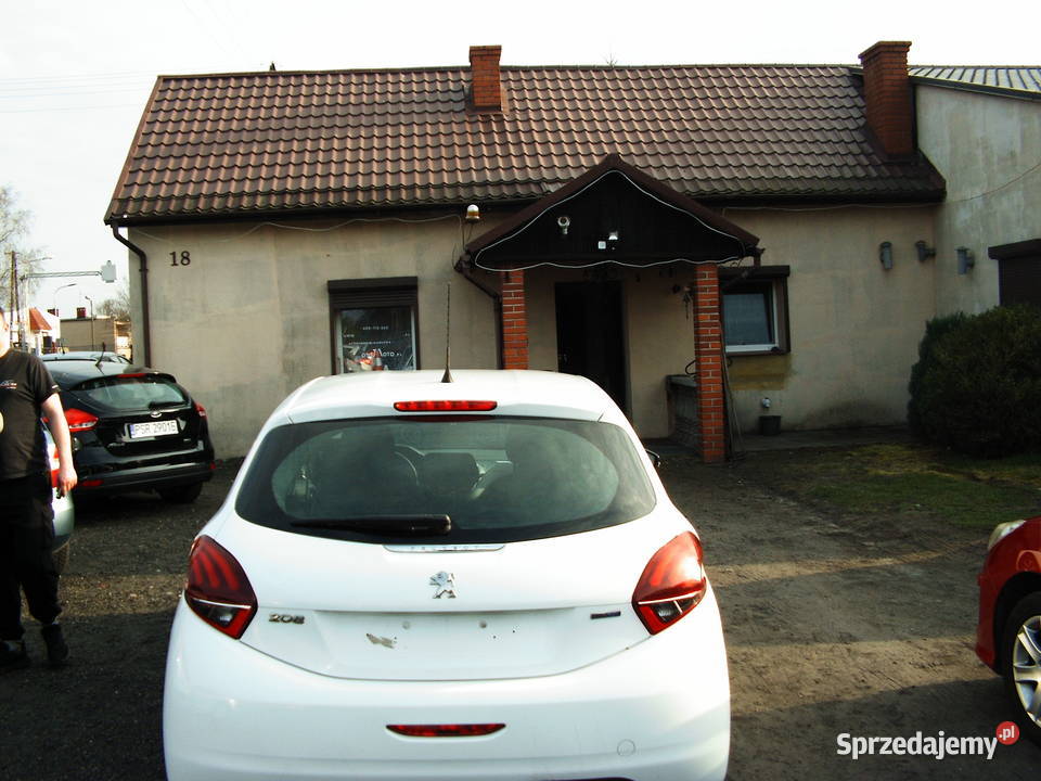 Peugeot 208 16 eHDI 2017r Września sprzedam