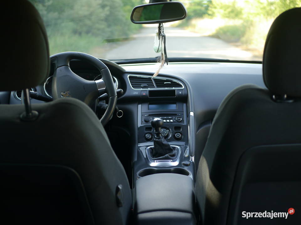 PEUGEOT 3008 Kamienica