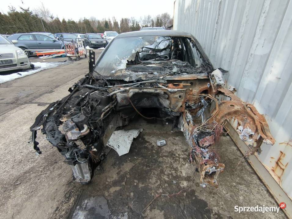 KAROSERIA ĆWIARTKA BŁOTNIK PRÓG DACH PODŁUŻNICA sprzedam