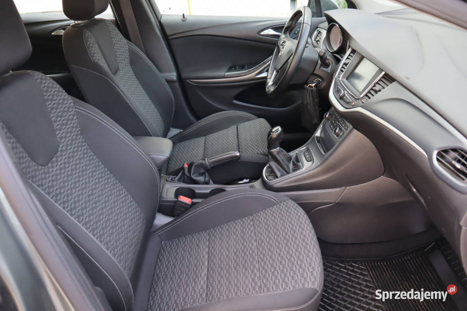 Opel Astra 14 T relingi dachowe sprzedam