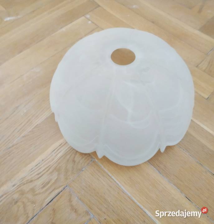 KLOSZ BIAŁY lampa wisząca żyrandol kinkiet PRL Warszawa