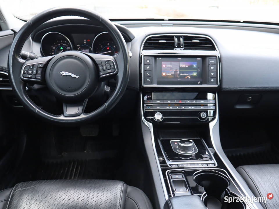 Jaguar XE 20d Rok produkcji 2018 Piaseczno