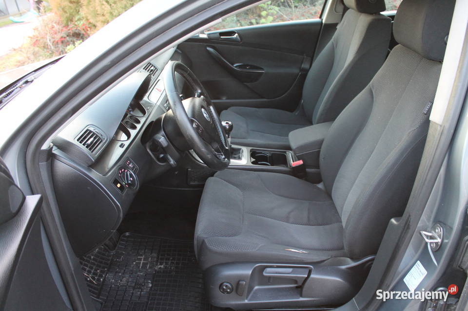Volkswagen Passat B6 20 TDI 140 2007 Passat Wieliczka