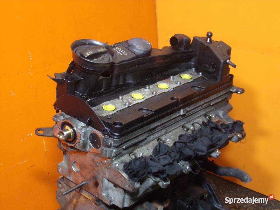 TIGUAN A3 EOS GOLF PASSAT 20 TDI 10r 140 silnik Suków sprzedam